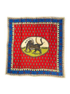 👜 Rare Gucci Blind For Love Tiger Moon Silk Scarf – NWT
